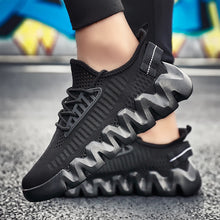 Load image into Gallery viewer, Sneakers